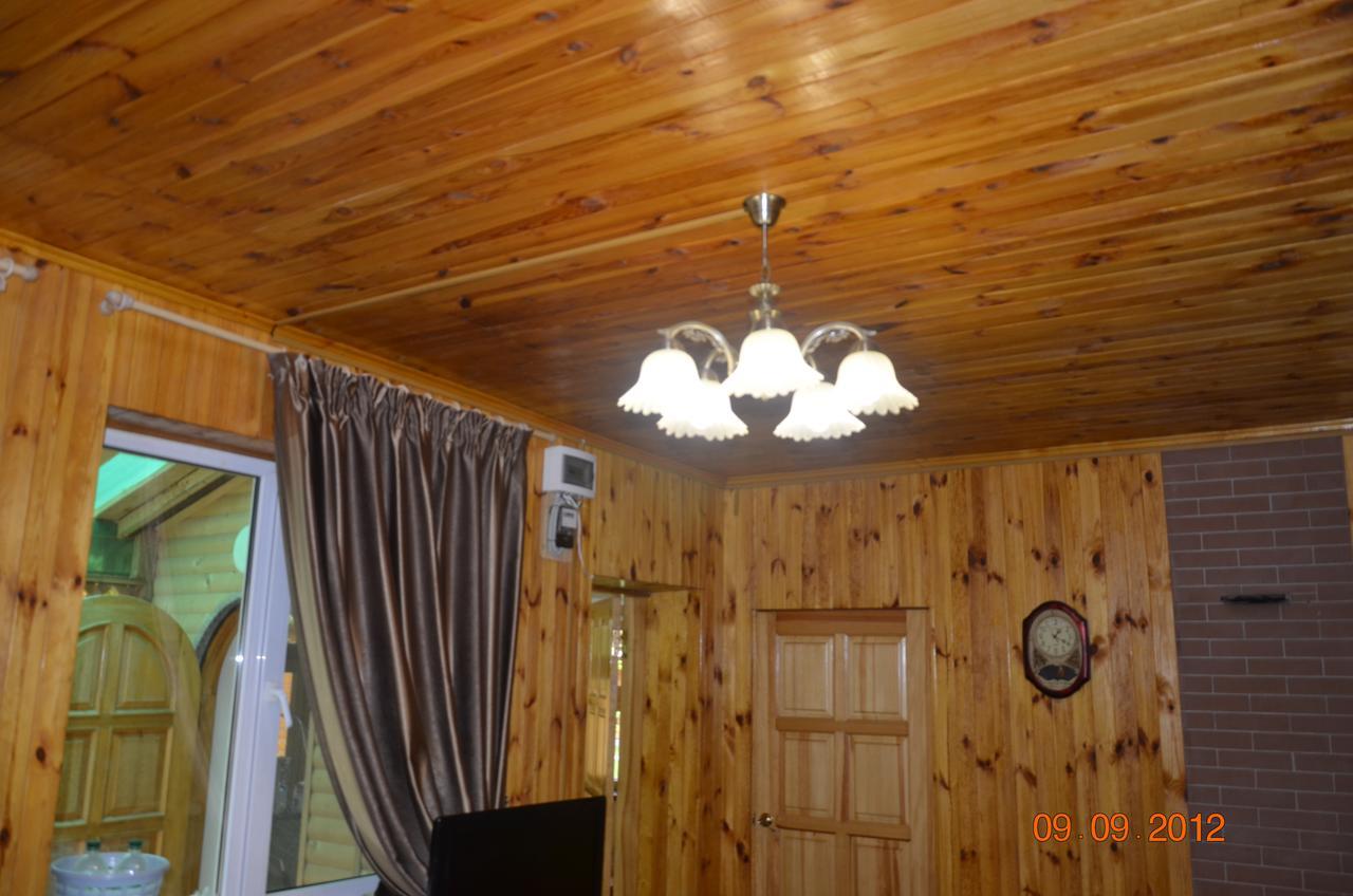 Дом У Днепра Prokhorovka Exterior foto